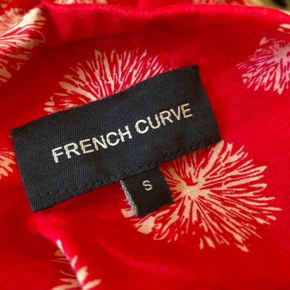 French Curve Button Up - Picture 3 of 4